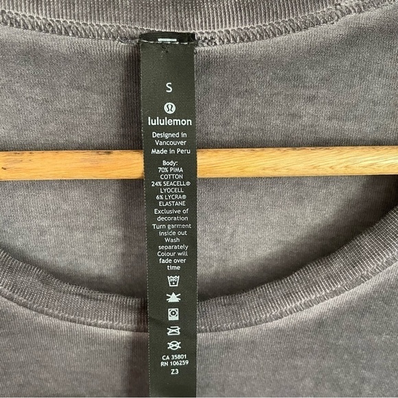 Lululemon | Men’s size small long sleeve t shirt mineral wash - Picture 4 of 5